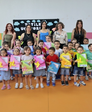 Konaklı minikler karne sevinci yaşadı (1)