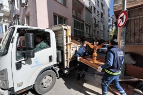 Konak’ta çevre ve görüntü kirliliğine geçit yok (5)