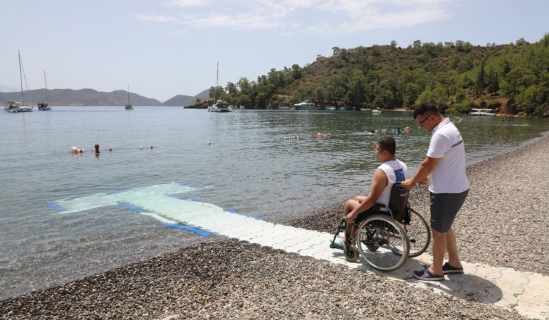 Muğla’da Engelsiz Plajlarla Hayat Kolaylaşıyor (3)