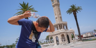 izmir-sicak-hava-aa-2242785