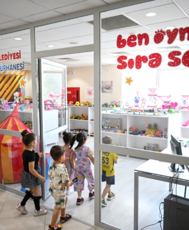 oyuncak kutuphanesi acilis (4)
