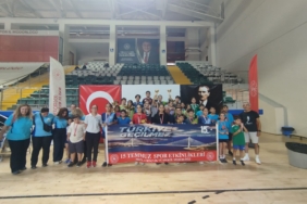 Büyükşehir Sporcularının Raketleri Zirvede (1)