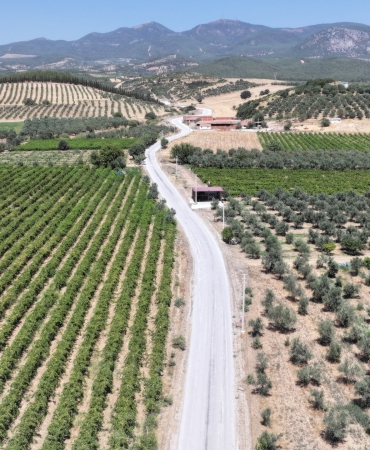 Büyükşehir’den Akhisar ve Turgutlu’ya 22 Kilometrelik Yol Çalışması (3)