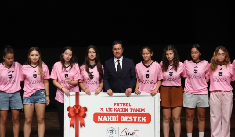 Büyükşehir’den Amatör Spor Kulüplerine Güçlü Destek (4)