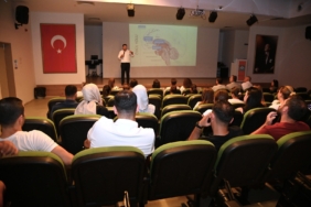 Büyükşehir’den Bağımlılıkla Mücadele İçin “Bağımlılığı Fark Et!” Semineri (4)