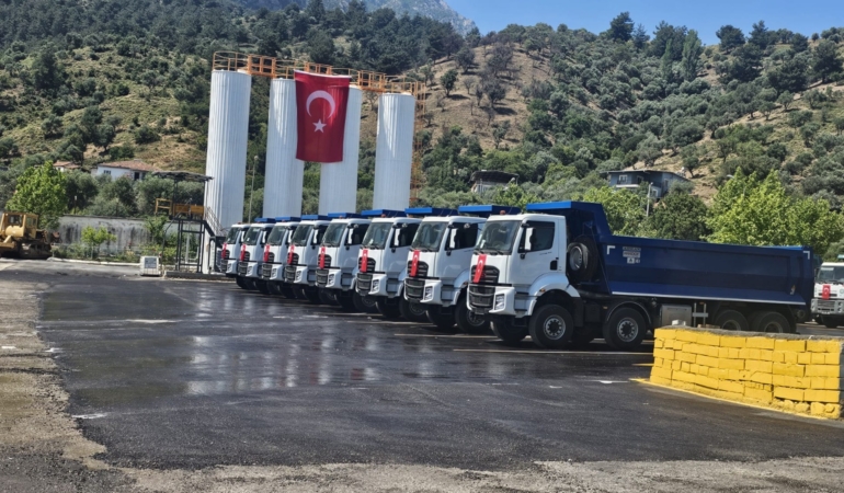 Büyükşehir’den Yüzde 30 Daha Uygun Maliyetli Yeni Nesil Asfalt Uygulaması (3)