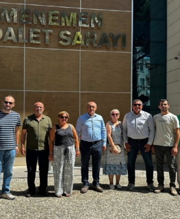 CHPli-meclis-uyelerinden-Menemen-Belediyesi-hakkinda-suc-duyurusu-Gorevi-kotuye-kullanma-resmi-belgede-sahtecilik--366985_news_big