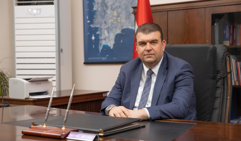 Seferihisar-Belediye-Baskani-Ismail-Yetiskin-1-scaled