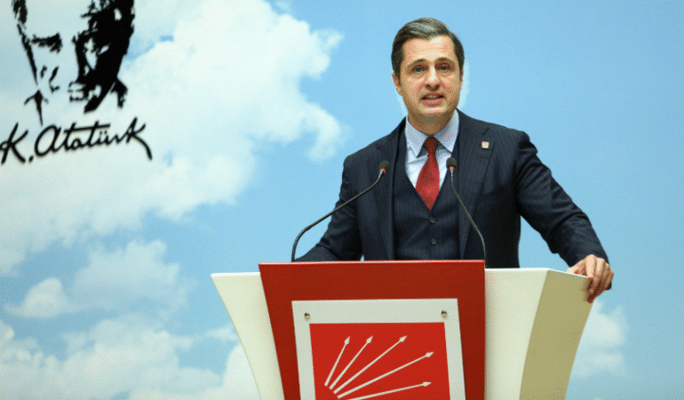 denizyucel (1)
