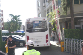 izmir-buyuksehir-belediyesi-sorusturmasinda-10-kisi-hastaneye-sevk-edildi-qeai