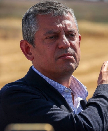 ozgur-ozel-den-sert-tepki-kabusunuz-olur-ruyaniza-girerim