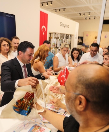 90bb7590-7f32-4473-b2ce-529f13eb3d79