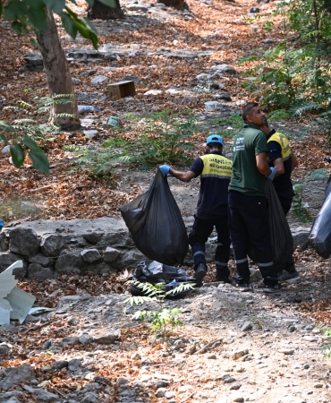 Büyükşehir, Çaybaşı Deresi’nin Rutin Temizliğini Tamamladı (3) (1)