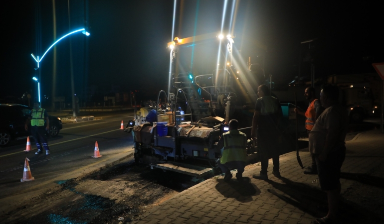 Büyükşehir’den Güvenli Ulaşım İçin Gece Mesaisi (6)