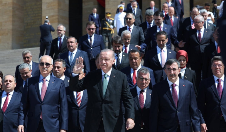 d799dbfd-c691-4cf6-9423-e4ac68f9a8b3