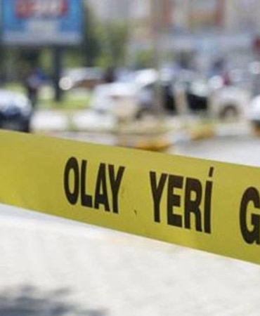 kusadasi-nda-denizde-erkek-cesedi-bulundu