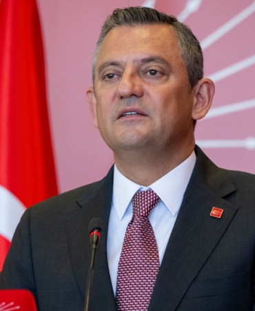 özgür özel chp