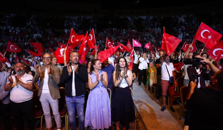 Alaçatı ve Çeşme’nin Kurtuluşu 103. yılında coşkuyla kutlandı6