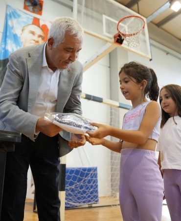 BAŞKAN_FORMA_DAĞITIMI