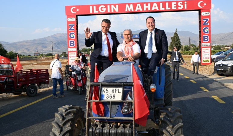 Başkan Dutlulu Ilgın Mahallesi’nde Traktör Konvoyu ile Karşılandı (3)