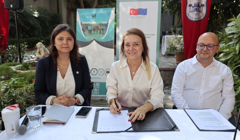 Başkan Mutlu ‘Genç İklim Dostu Belediye Sözleşmesi’ne imza attı (4)