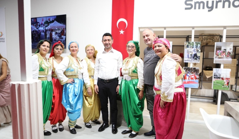 Bayraklı Belediyesinden İzmir Fuarı’na muhteşem final (4)