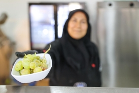 Buca'da_toprakta_başlayan_yolculuk_halkın_sofrasında_son_buluyor_08
