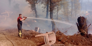 Büyükşehir İtfaiyesi Milas ve Köyceğiz’de Alevlerle Mücadelede (5)