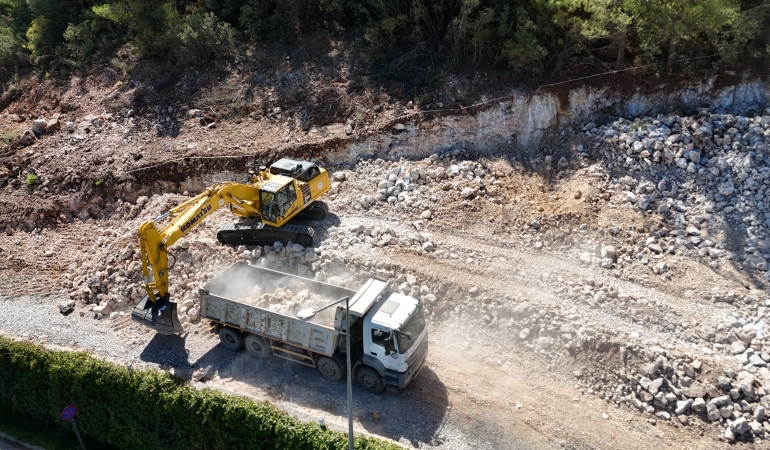 Büyükşehir, Kamu Kurumlarıyla İş Birliğiyle Ulaşımı Güçlendiriyor (2)