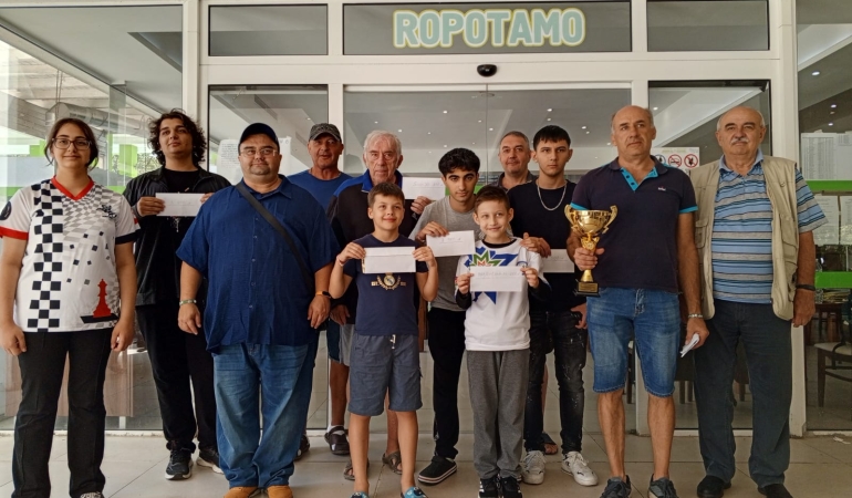 Büyükşehir Sporcularından Satranç ’ta Büyük Başarı (2)