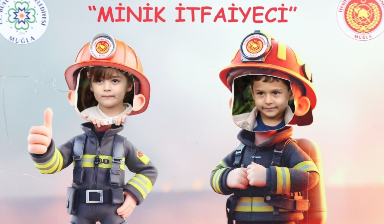İtfaiye Haftasında Küçük Kahramanlar Sahada (4)