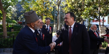 Manisa’da 19 Eylül Gaziler Günü Törenle Kutlandı (3)