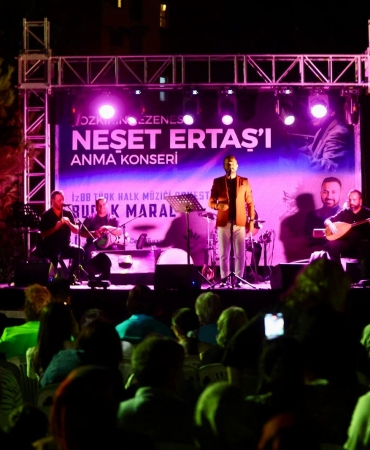 Neşet Ertaş Karabağlar'da anıldı (2)