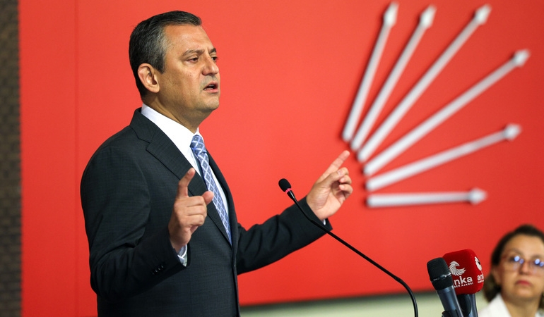 CHP GENEL BAŞKANI ÖZGÜR ÖZEL, EĞİTİM SENDİKALARI BULUŞM