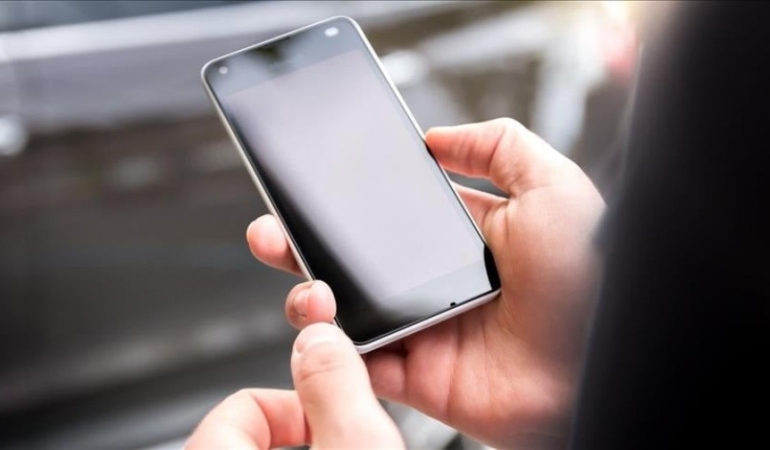 telefon667jpg-zclmb2uayuqvyrvqe9zbva-68da3bc6cc619