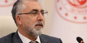 vedat-isikhan-kimdir-calisma-ve-sosyal-guvenlik-bakani-vedat-isikhan-hangi-gorevlerde-bulundu