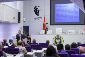 Buca Belediyesi’nden zeytin budama eğitimi (5)