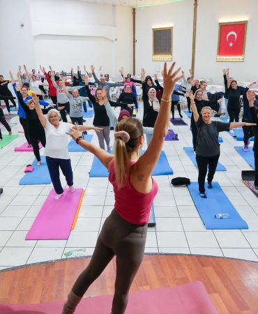 Buca’da spor keyfi kapalı alanlara taşındı (2)