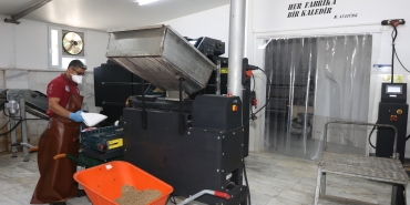 Büyükşehir Can Dostları Unutmuyor 42 Ton Mama Üretildi (5)