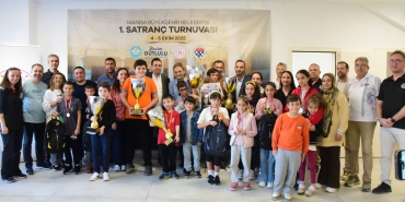 Büyükşehir Satranç Yarışmasında Ödüller Sahiplerini Buldu (27)