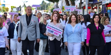 Çeşme’de Sağlığa Pembe Adımlar AtıldıPHOTO-2025-10-10-14-22-04