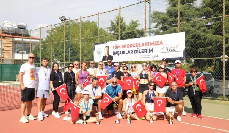 Dalaman’da Cumhuriyet Coşkusu Tenis ile Kutlandı (1)