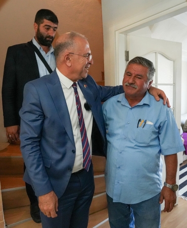 Gaziemir Belediyesi’nden yangında zarar gören evlere yardım eli (2)