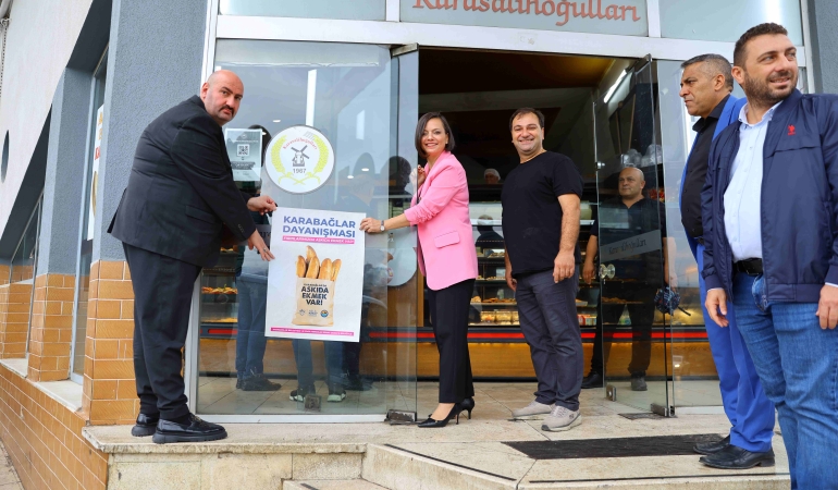 Karabağlar Belediyesi Askıda Ekmek projesini başlattı (3)