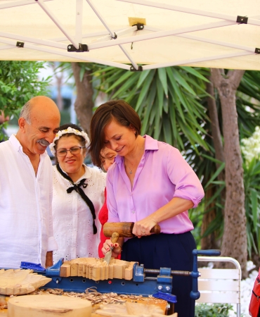 Karabağlar Belediyesi ahşap oyma (4)