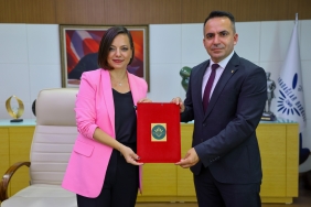 Karabağlar Belediyesi işçilere yüksek promosyon (1)