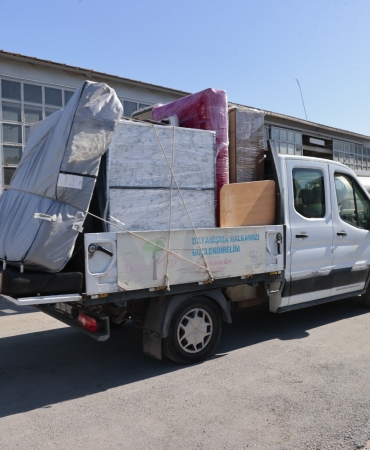 Konak’ta ‘Evden Eve Dayanışma’ devam ediyor (2)