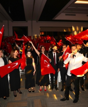 Lâl Denizli_ Cumhuriyet, özgürlüğün ve eşitliğin adıdır2ca7b293-f561-46a2-914d-9334e97e09a5