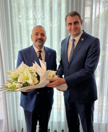 SnapInsta.to_568818126_18334056508225082_2164717664028890100_n