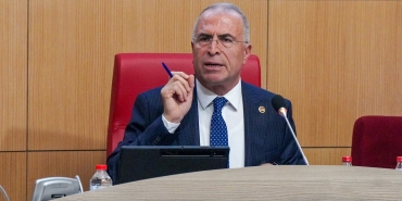 Ünal Işık (1)